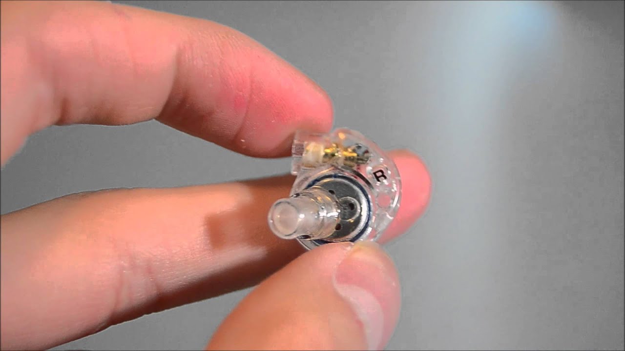 Распаковка MEElectronics M6 Pro