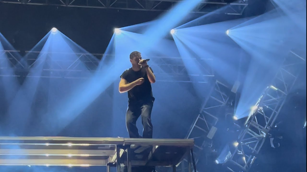MARTIN GARRIX LIVE AT ULTRA MUSIC FESTIVAL FRONT ROW