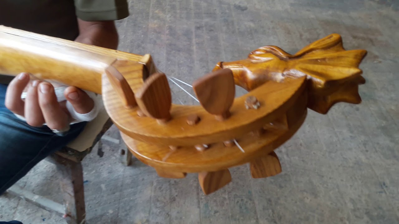 Handmade Gittern - Reconstruction of Medieval Musical Instrument
