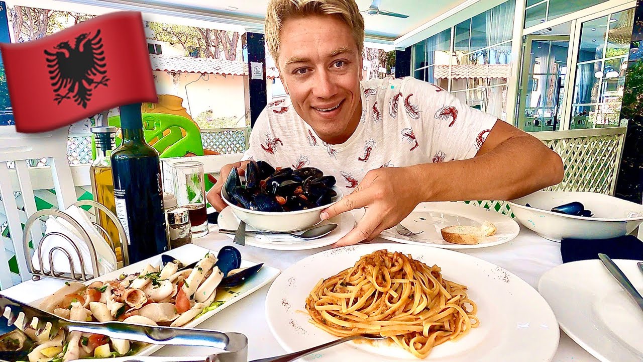 АЛБАНИЯ. ЕДА ЗА КОПЕЙКИ! Объелись морепродуктами в ресторане! Прощаемся с морем(