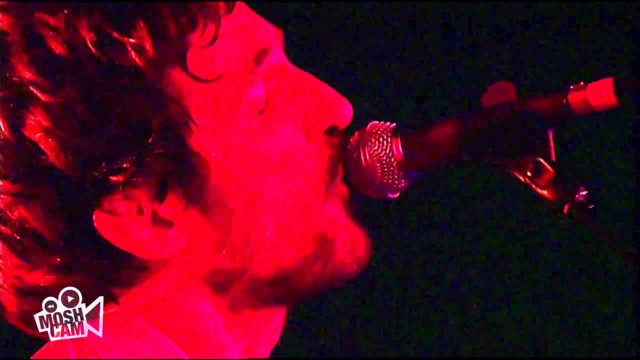 The Drones - Luck In Odd Numbers (Live in Sydney) | Moshcam