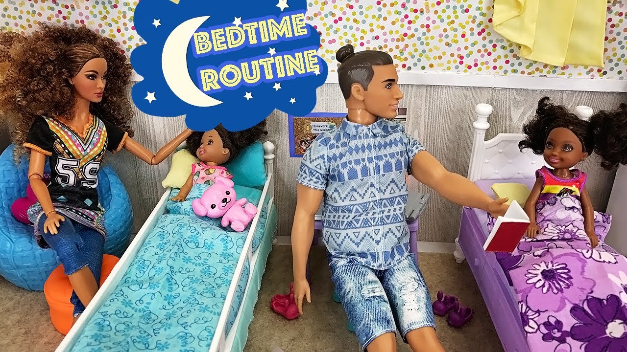 Barbie Sisters Bedtime Routine - Roblox, Brushing Teeth, Bubble Bath | Naiah and Elli Doll Show #3