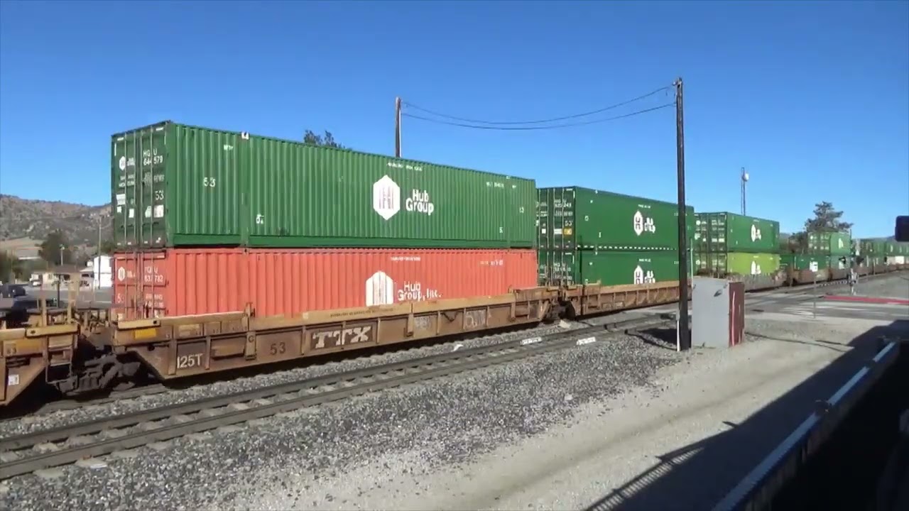Railfanning at Monolith & Tehachapi on 10-18-2025