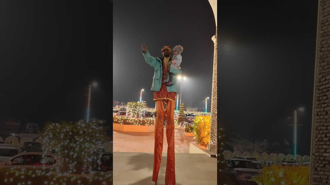 Itna lmba aadmi😱baby shock😜#funnyshorts#cute#babyshorts#longman#rajasthani#abrar#trending