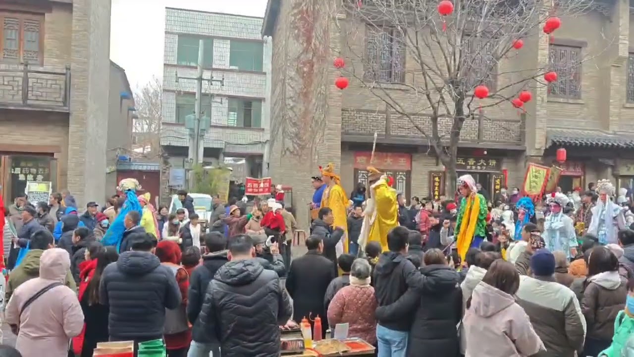 PERAYAAN CAPGOMEH DI KOTA HEBI PROVINSI HENAN CHINA 