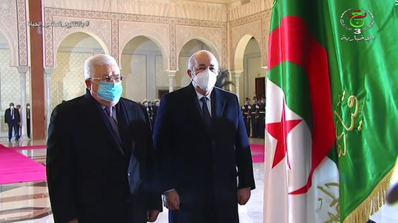شاهدوا وصول الرئيس الفلسطيني محمود عباس إلى الجزائر واستقباله من قبل رئيس الجمهورية عبد المجيد تبون