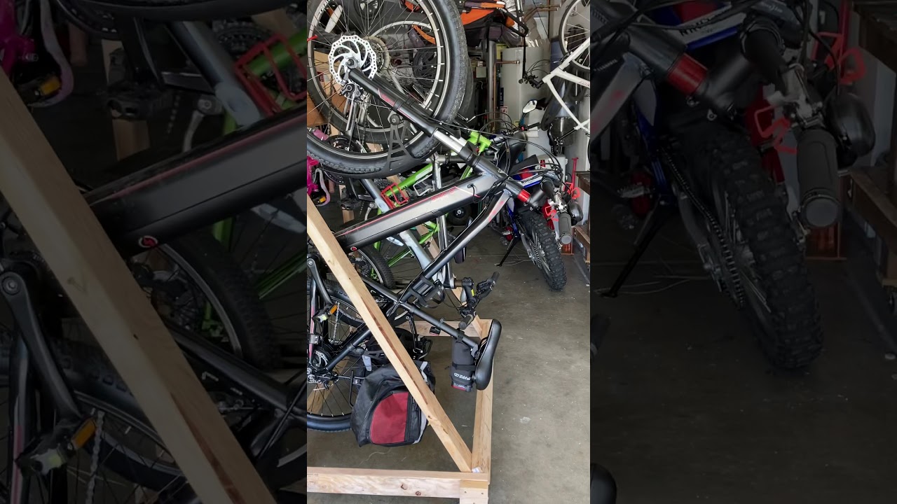 $25 rolling bike rack garage