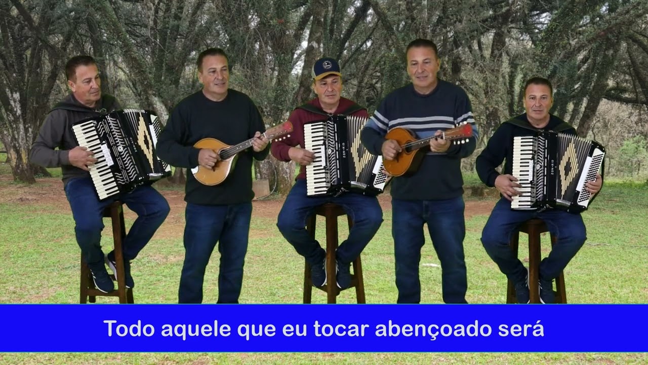 Corinhos Com Bandolim