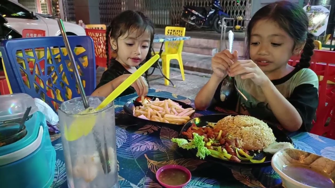 Makai ba luar ja