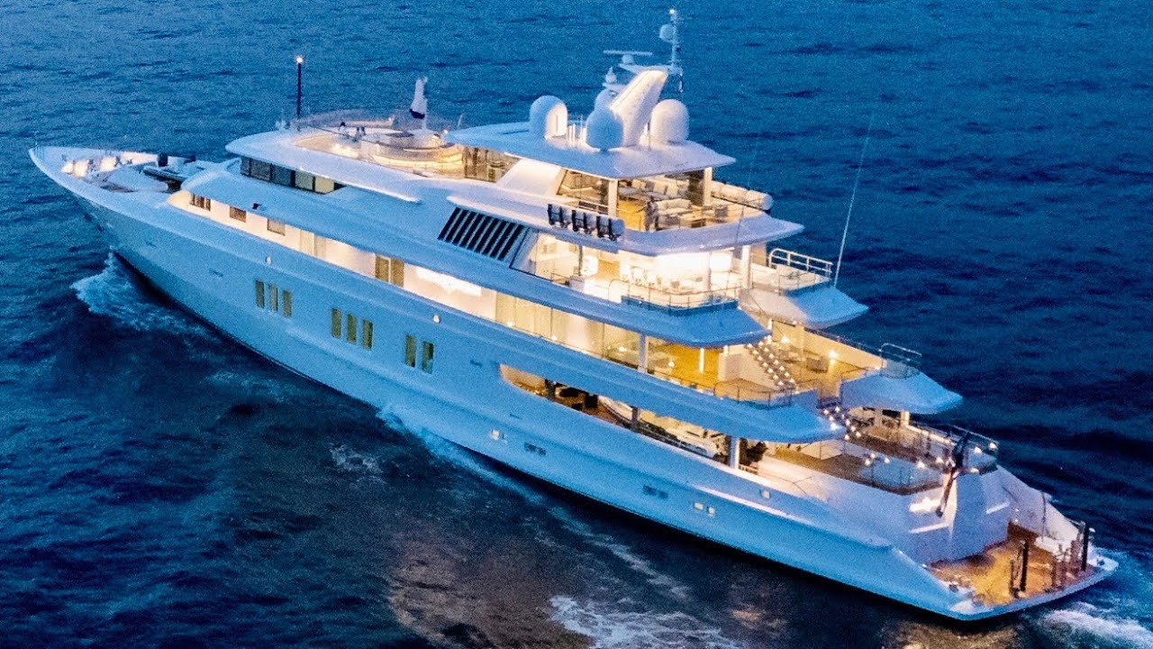 €790,000/week Charter Yacht Tour : Lurssen 73 Metre