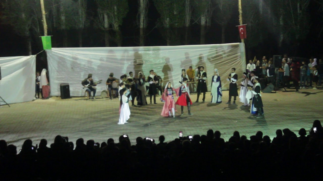 Büyükçamurlu Köyü (Vubıh) Halk Dansları Topluluğu TIZEĞUS (ТЫЗЕГУС) - Şeşen (2019)