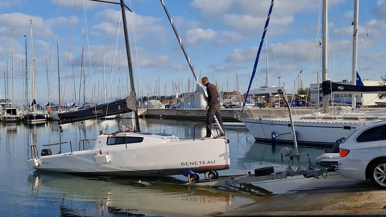 Запуск Beneteau First 24 SE — Seascape Edition