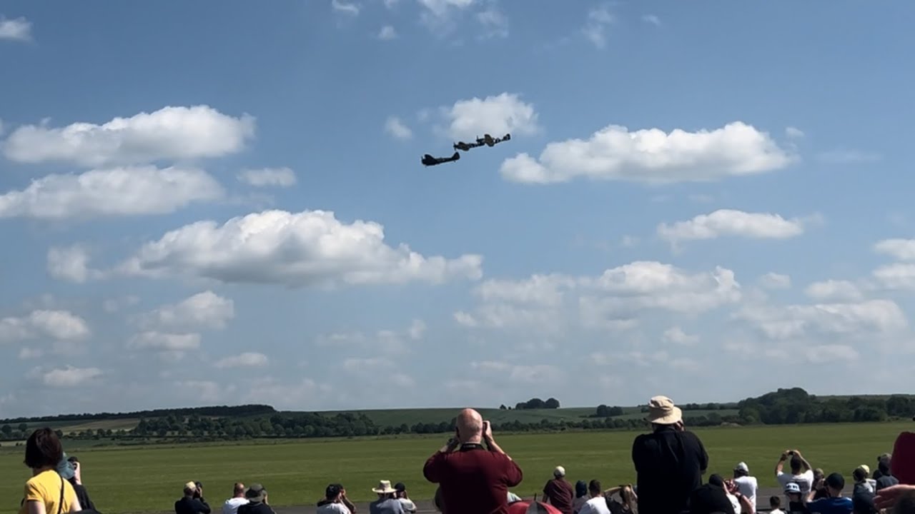 Spitfire, P-51 Mustang & Bristol Blenheim low flypast WW2 legendary aircraft at IWM Duxford Airshow
