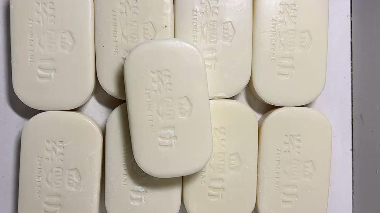 ASMR cutting dry soap/oddly carving soap/satisfying relaxing crunchy sounds/Crushing soap ASMR #4555