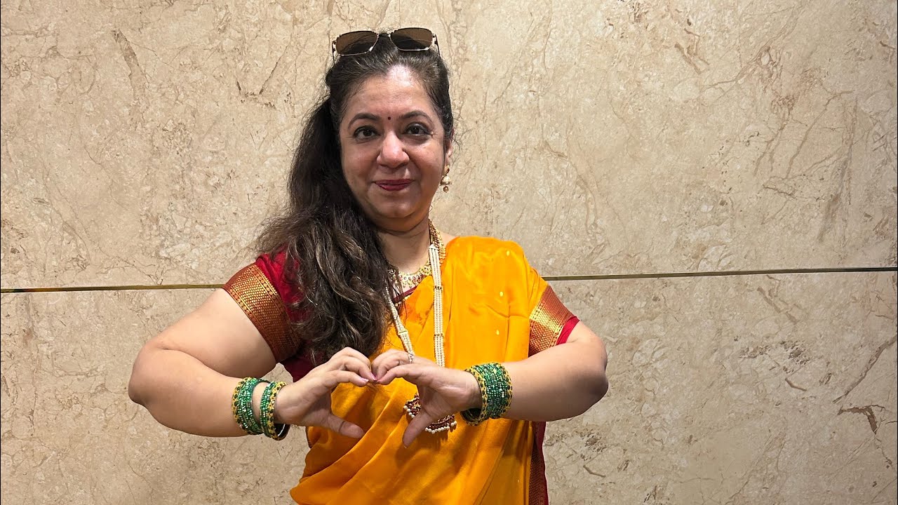 Kathak infused solo dance - Mohe Rang Do Lal 
