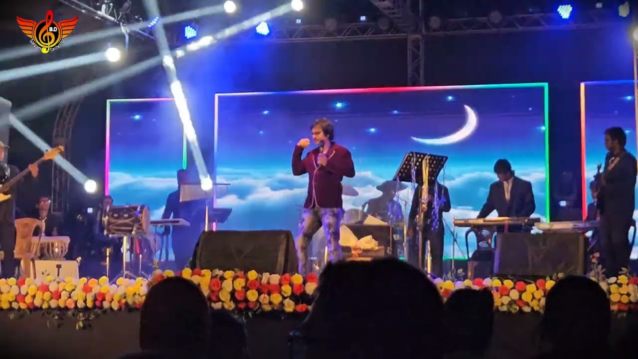 Neele Neele Ambar Par | Kalakaar | Kumar Jeet 🎤 | Sargam Orchestra #live #viral #shorts #bollywood