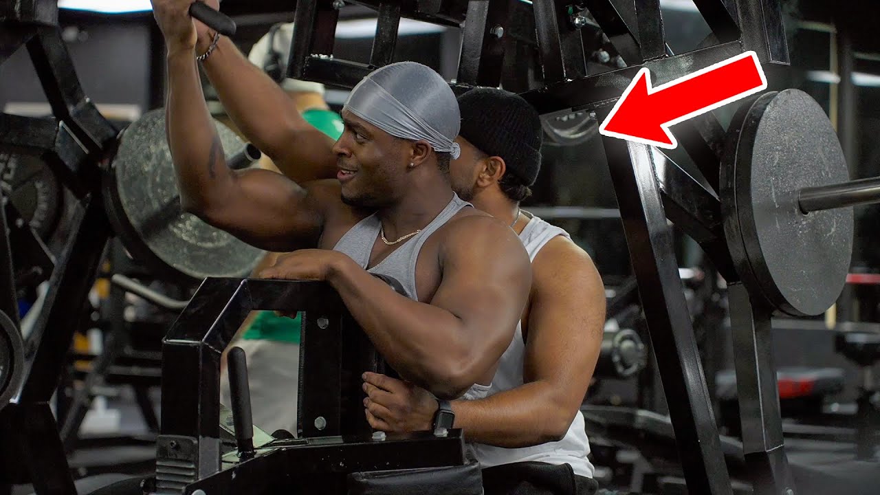 6 GUYS 1 GYM WENT LIKE THIS....