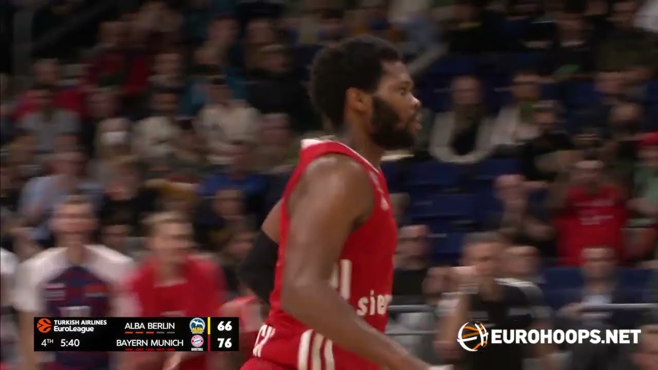 Corey Walden (12 points) Highlights vs. ALBA Berlin