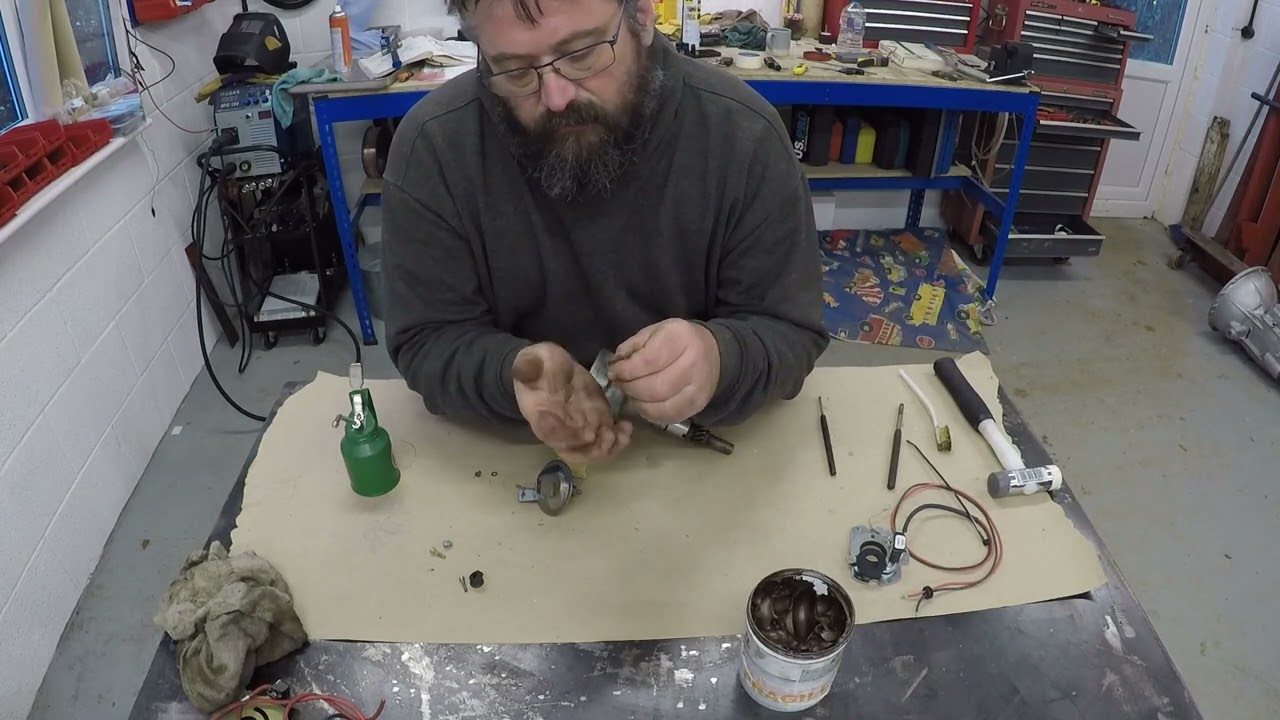 Triumph Stag Distributor - disassembly / reassembly / Pertronix Ignitor install