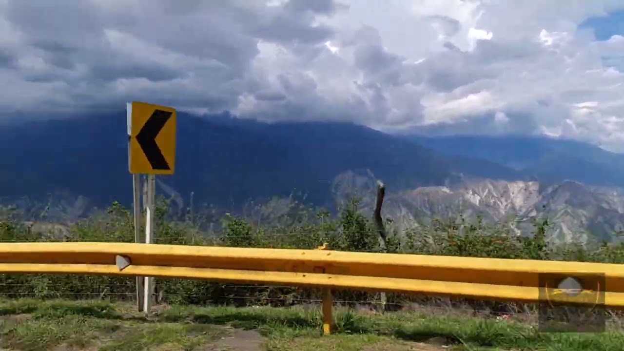 Bogotá a Bucaramanga en pcx paso por el cañón del Chicamocha