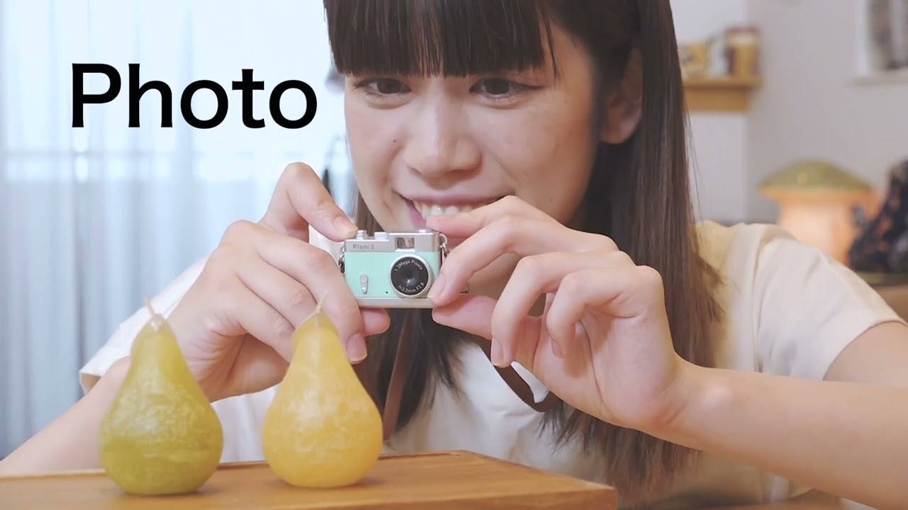 Tiny digital toy camera Pieni II from Kenko Iovely present for photo, video and voice recording