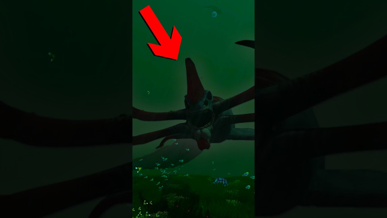 GETTING HUNTED 24/7 🟩 DAY 6 OF SUBNAUTICA 🟩  PURE IRISH SHENANIGANS 🟩 (Vertical) #subnautica #shorts