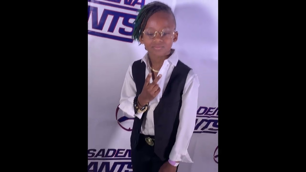 #8ufootball #footballplayer #gq #gqmagazine #gqkids #gqstyle #gqmen #sofly #kidsmodels #lamodels