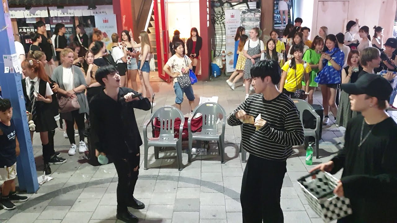《ATEEZ_PirateKing》20190718_230248#KingdomS(킹덤즈) 에이티즈#해적왕 경찰와서😂#공연마무리 홍대버스킹 #SnowHorse