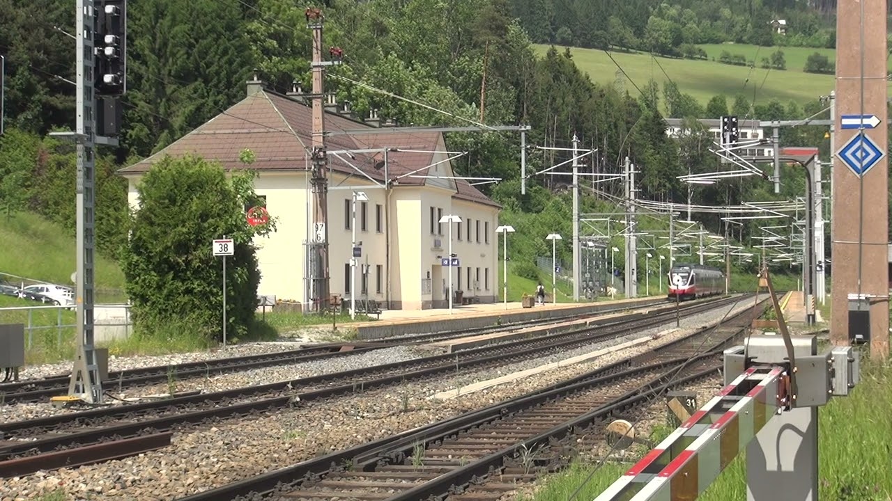 2021 - AT - Arrival of &Ouml;BB 4024 Talent EMU with regional train, in Breitenstein (Semmering)