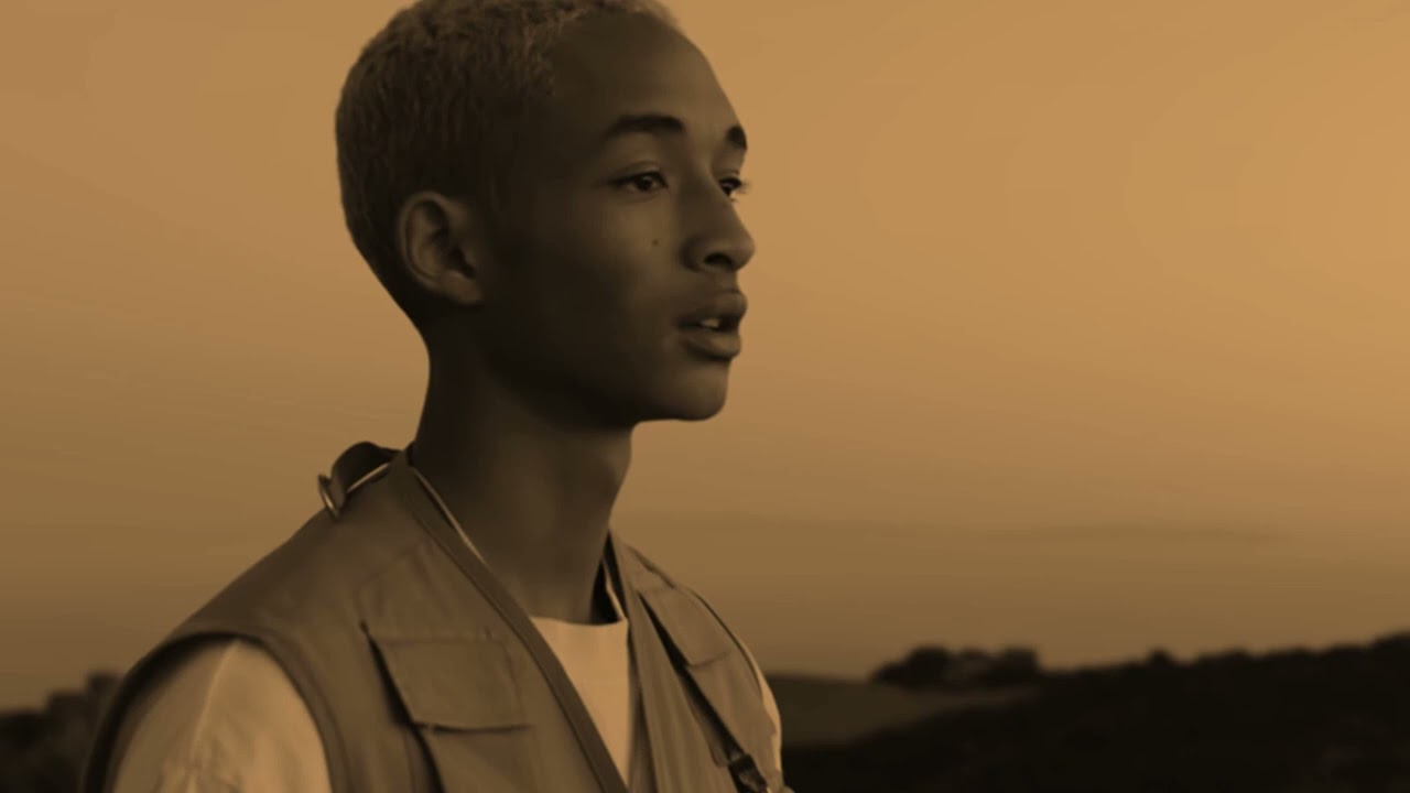 Jaden - Distant (Fast Reverb)