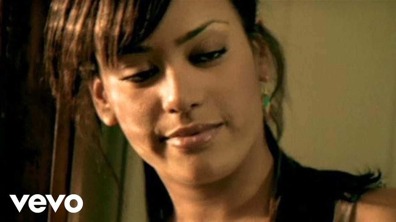 Amel Bent - Le droit &agrave; l'erreur (Clip officiel)
