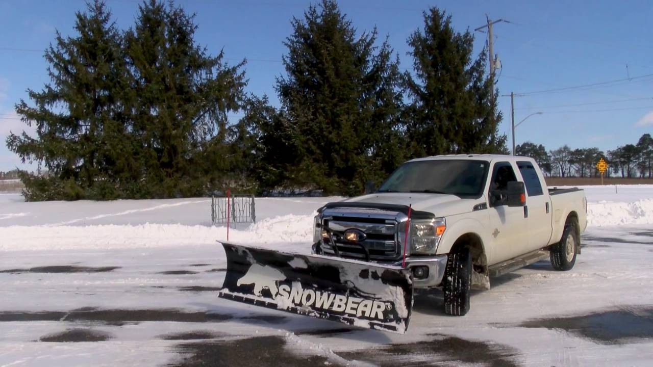 SnowBear&reg; Hydraulic Plow Features and Benefits