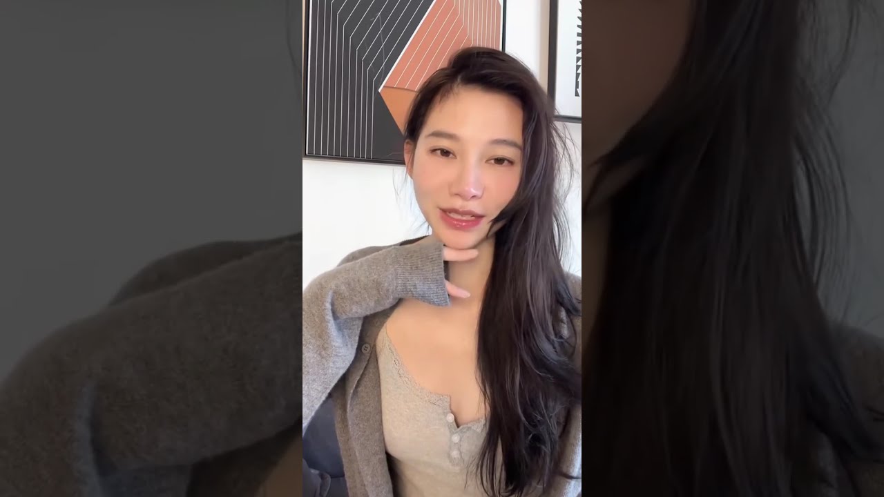 美女直播闪现，又是少妇哦！