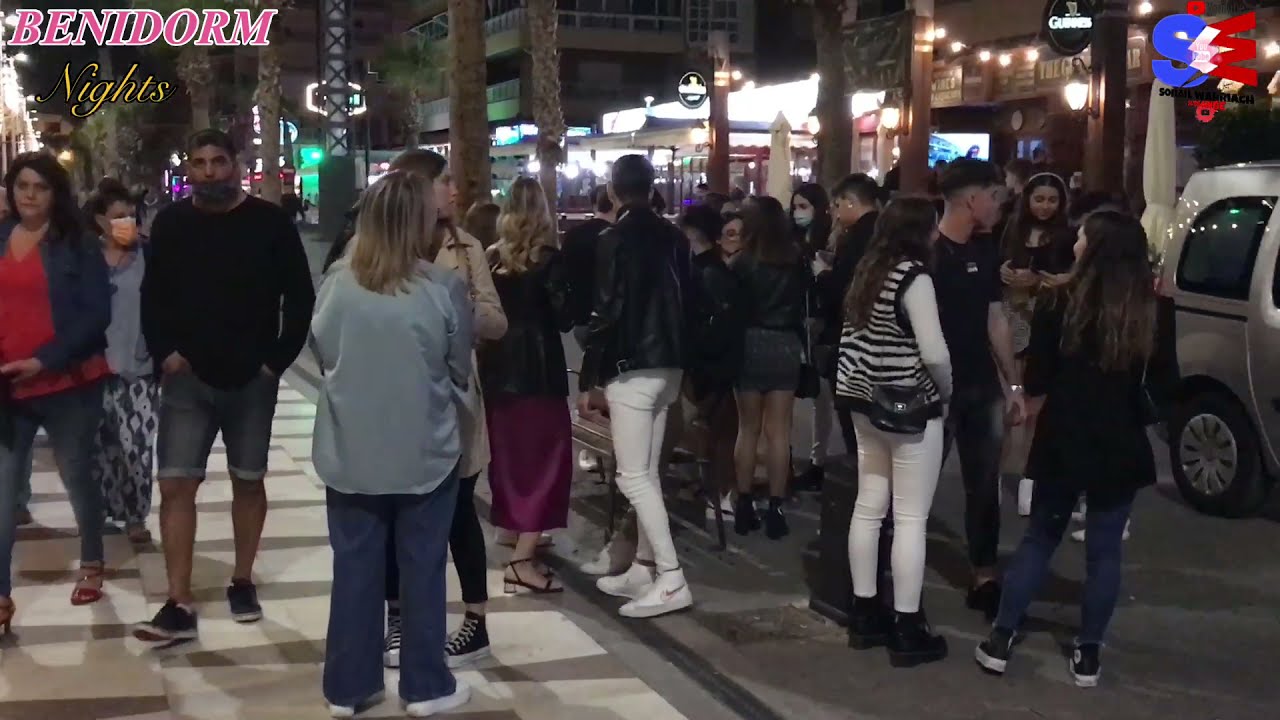 BENIDORM weekend Nights English square Levante Beach ✌️✌️#benidorm #subscribe