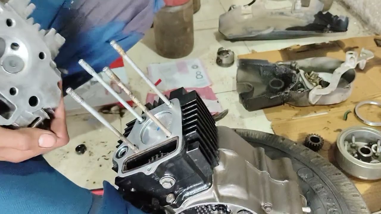 Splendor engine fitting#trending #shorts 
