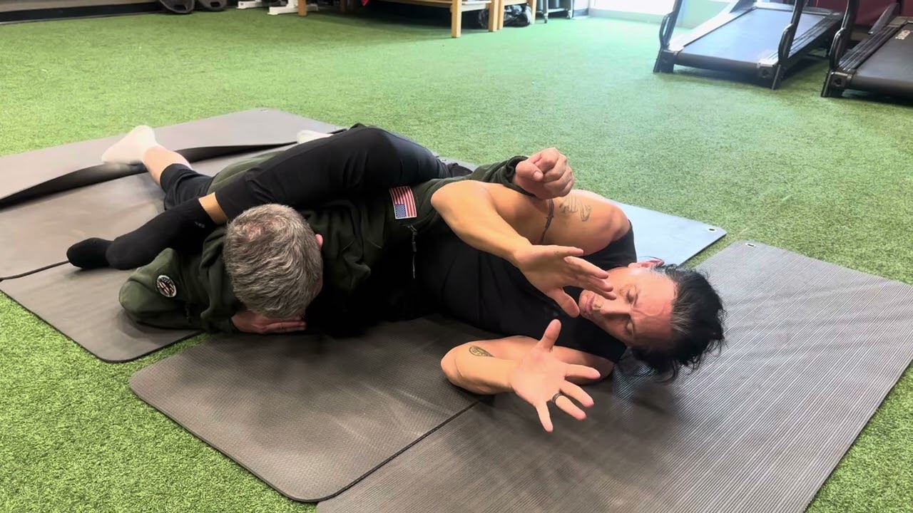 Ground Stretch to Bent Arm Lock Out