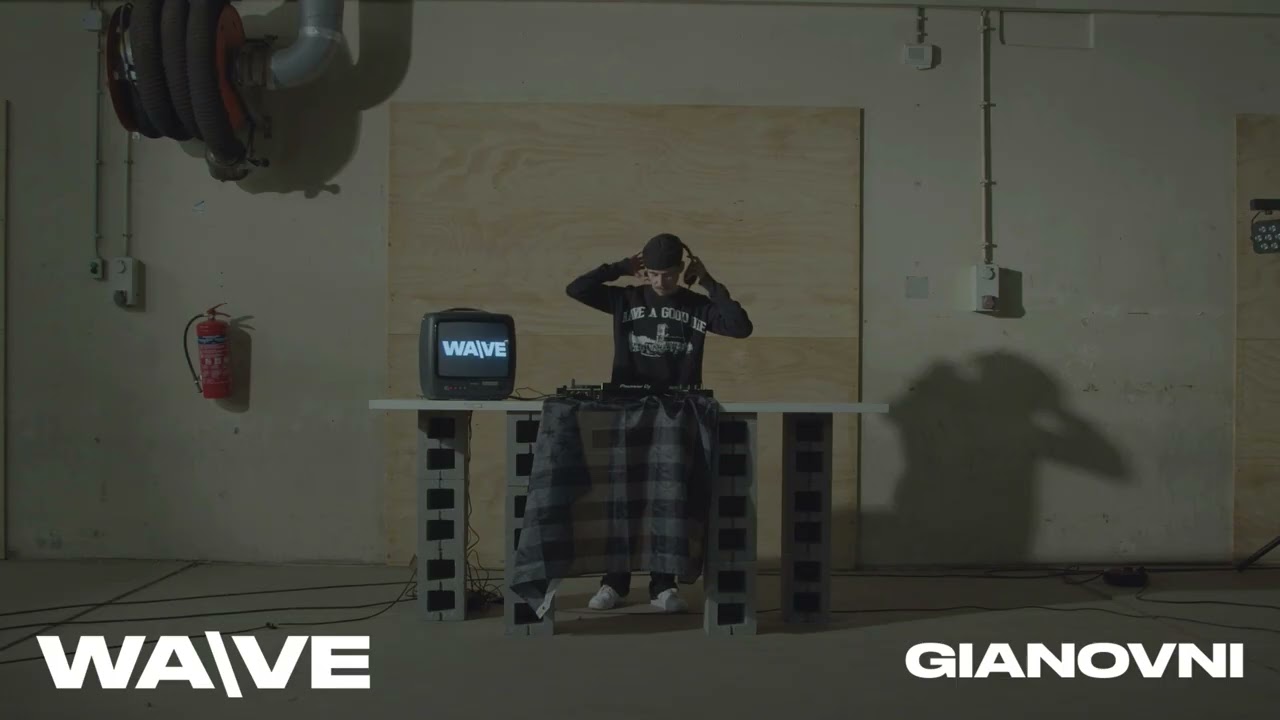 Gianovni | WA\VE: Loods S