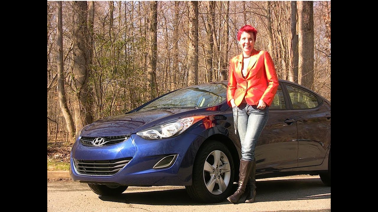 Roadfly.com - 2011 Hyundai Elantra Review & Test Drive