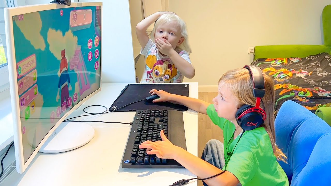 Sofia wants to play games.