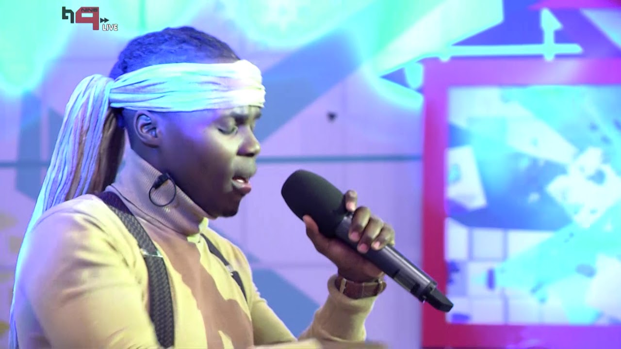 Blaq Diamond performs Sthandwa on the HN9 stage!