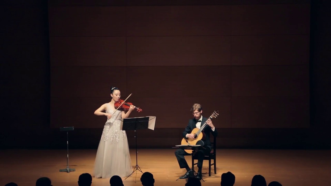 Duo Equinox plays Duo Op.16 No.3 by Francesco Molino