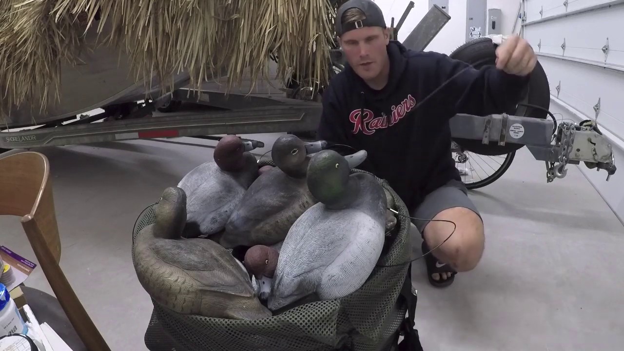 HOW TO GANG RIG DIVER DECOYS TOGETHER FOR FAST DEPLOYMENT AND RETRIEVAL