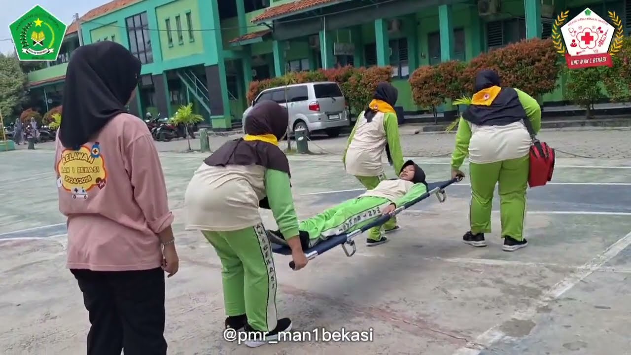 PERTOLONGAN PERTAMA