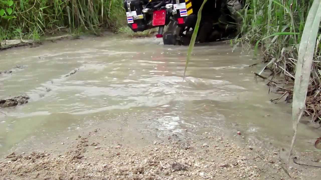 Kawasaki Versys 2013 Adventure-Off Road Drive.