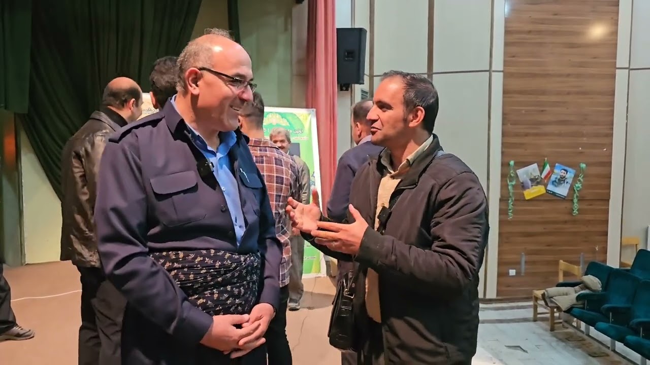 ڕێوڕەسمی ڕێزگرتن لە مامۆستا میرزا ڕەحیم شنۆییپێشکەش کردنی خەڵاتی کێلەشین/شنو ٨ رێبـەندان