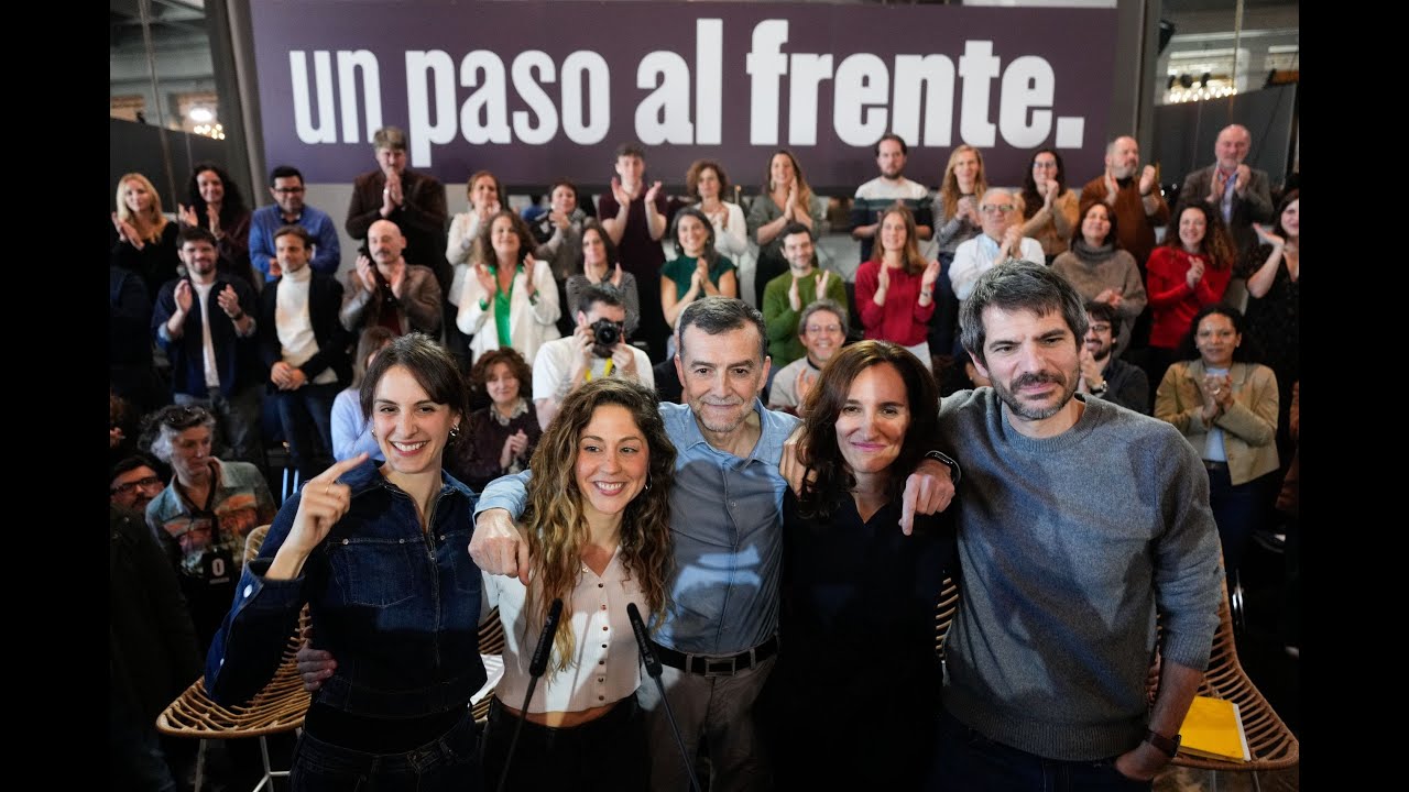 Noticias La Trinchera. Sumar presenta su frente popular a la izquierda del PSOE