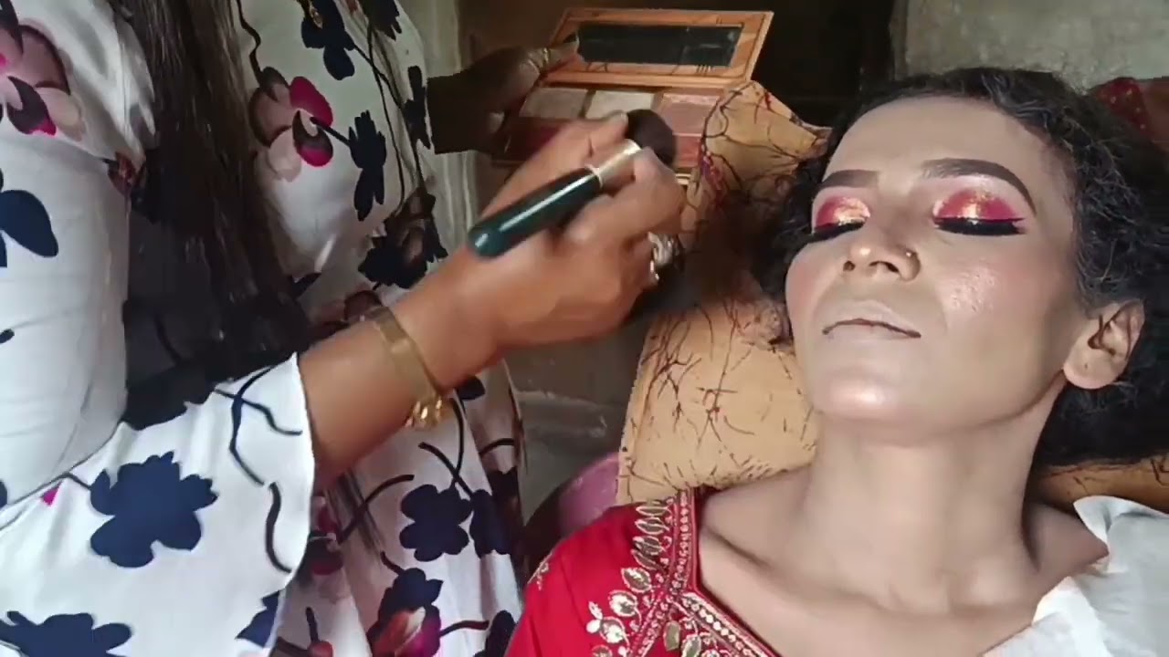 আদিবাসী বোউ সাজাতে গিয়ে আমাকে কি খাইয়ে দিলো রে বাবা 😳😳😍😍 #youtube #weddingbeauty #reception #blog