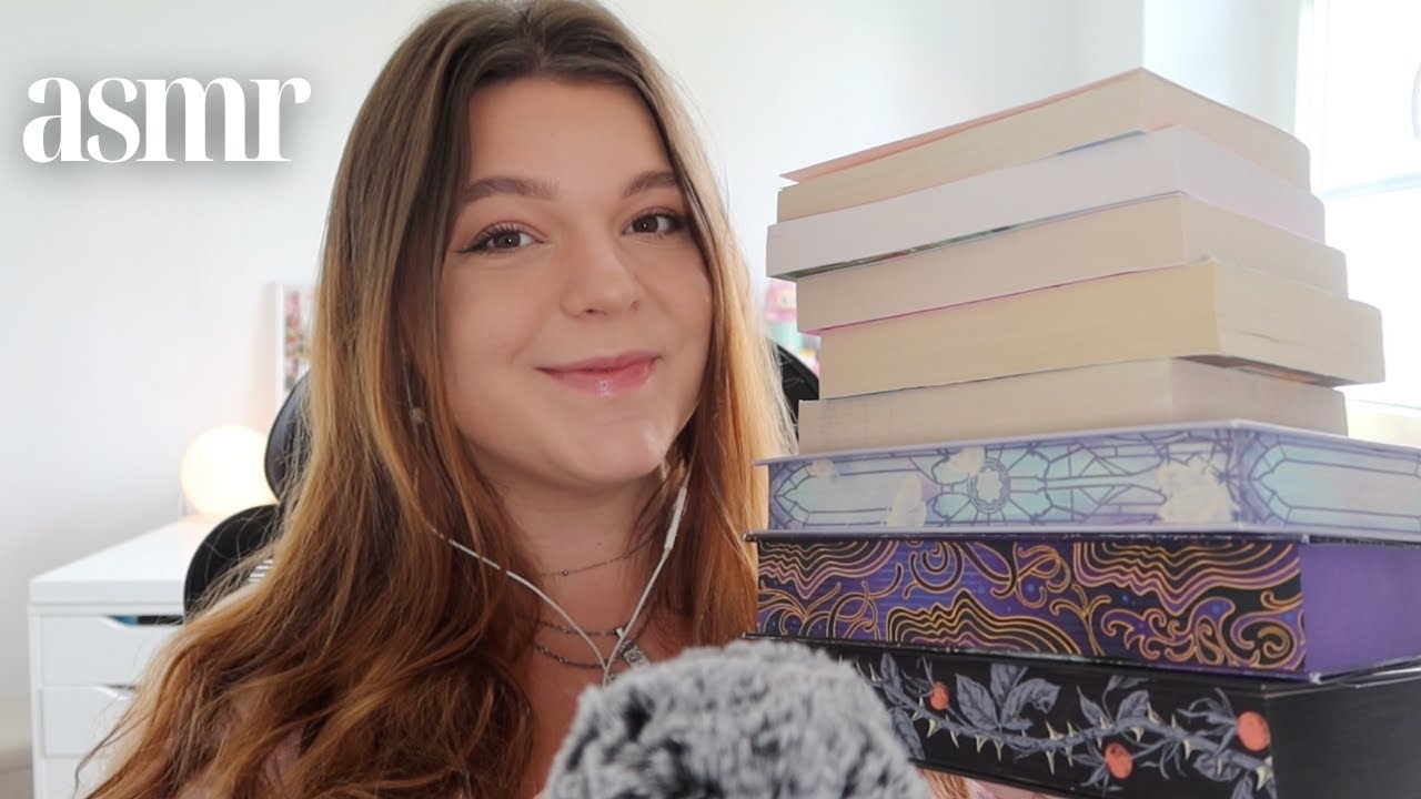 ASMR the 6+ books i read in july 🕯️💗 *whispered reading wrap up*