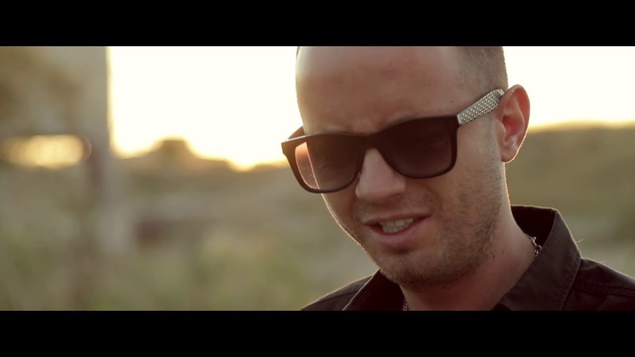 Blondu de la Timisoara - Cum naiba sa nu-mi fie dor [oficial video]