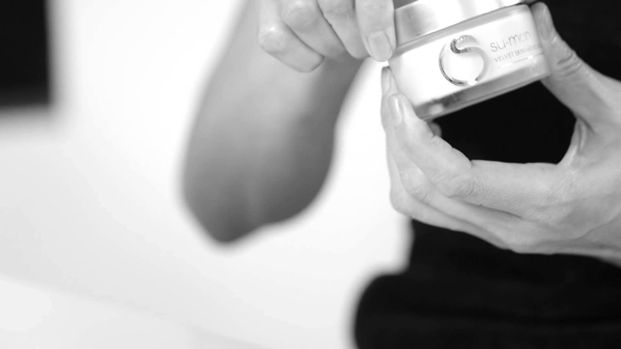 Su-Man Skincare - How to apply VELVET SKIN MOISTURISING CREAM